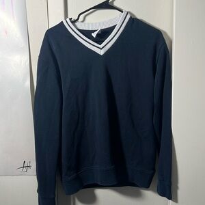 ✨ Classic Essential: Zara Plain vneck Sweater ✨